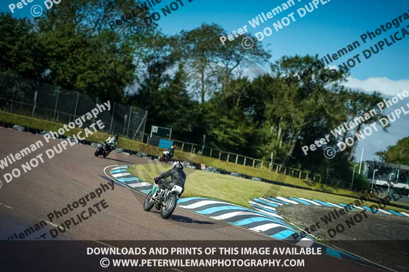 enduro digital images;event digital images;eventdigitalimages;lydden hill;lydden no limits trackday;lydden photographs;lydden trackday photographs;no limits trackdays;peter wileman photography;racing digital images;trackday digital images;trackday photos